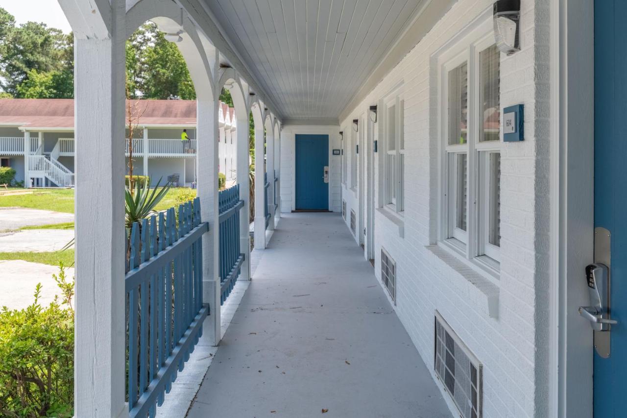Hotel Manteo, Trademark Collection By Wyndham Exterior photo