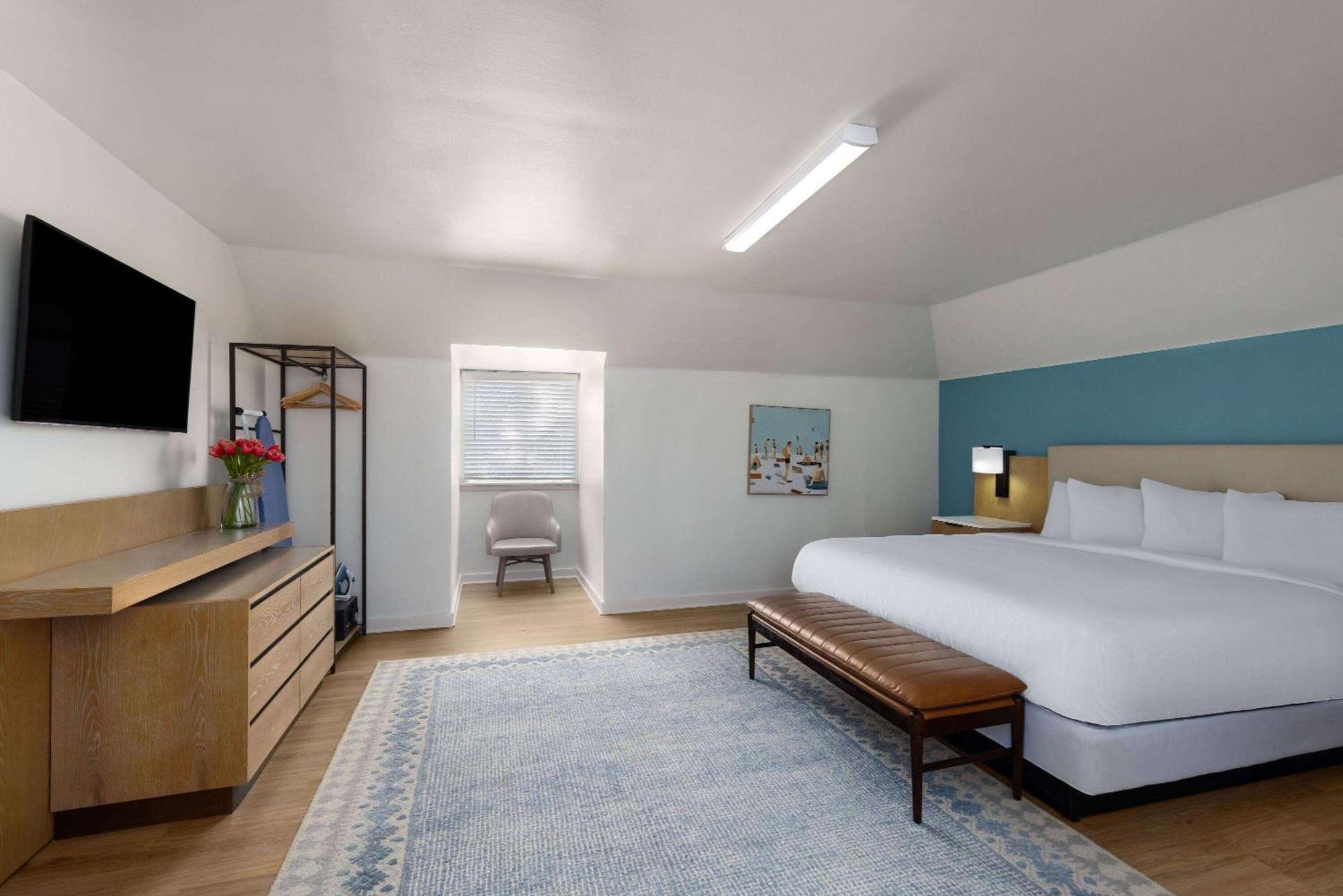 Hotel Manteo, Trademark Collection By Wyndham Exterior photo