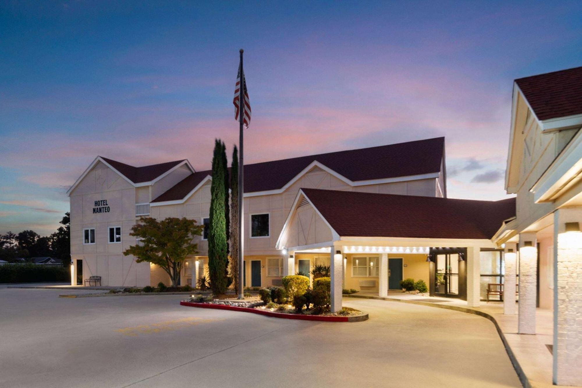 Hotel Manteo, Trademark Collection By Wyndham Exterior photo